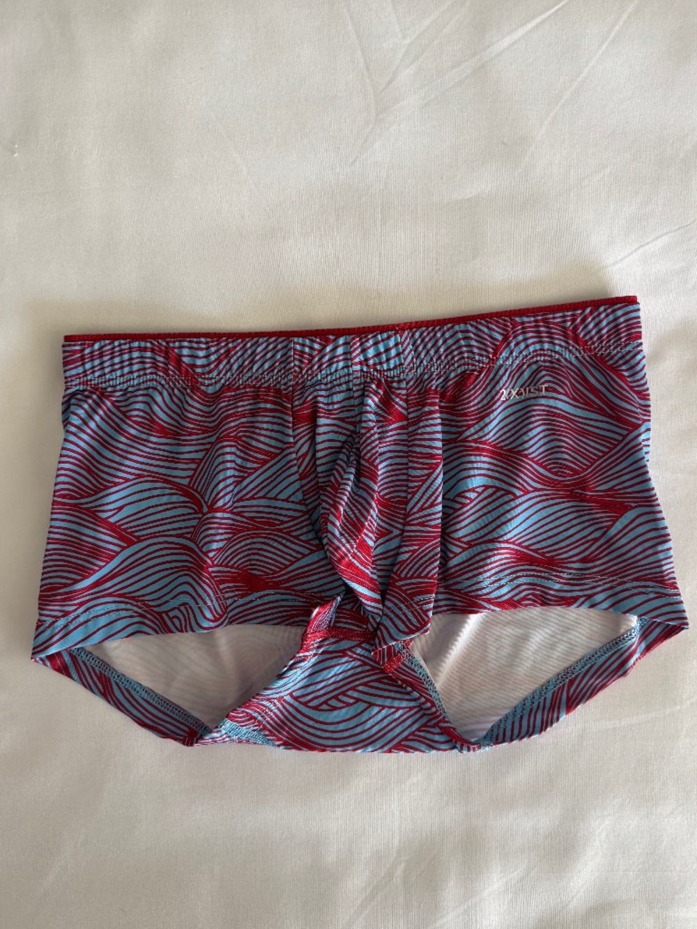 2(x)ist Sliq Micro Trunk - NWT - Size Small